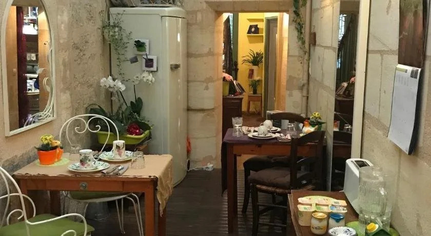 B&B Le Miroir aux Fées Bordeaux