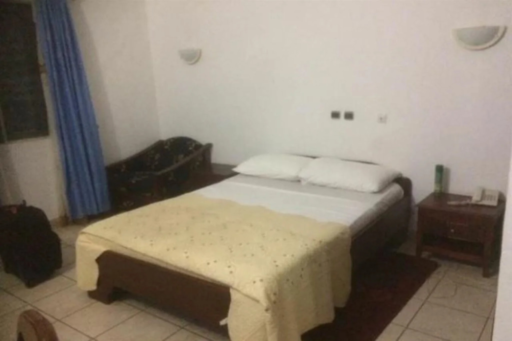 Homeland Hotel