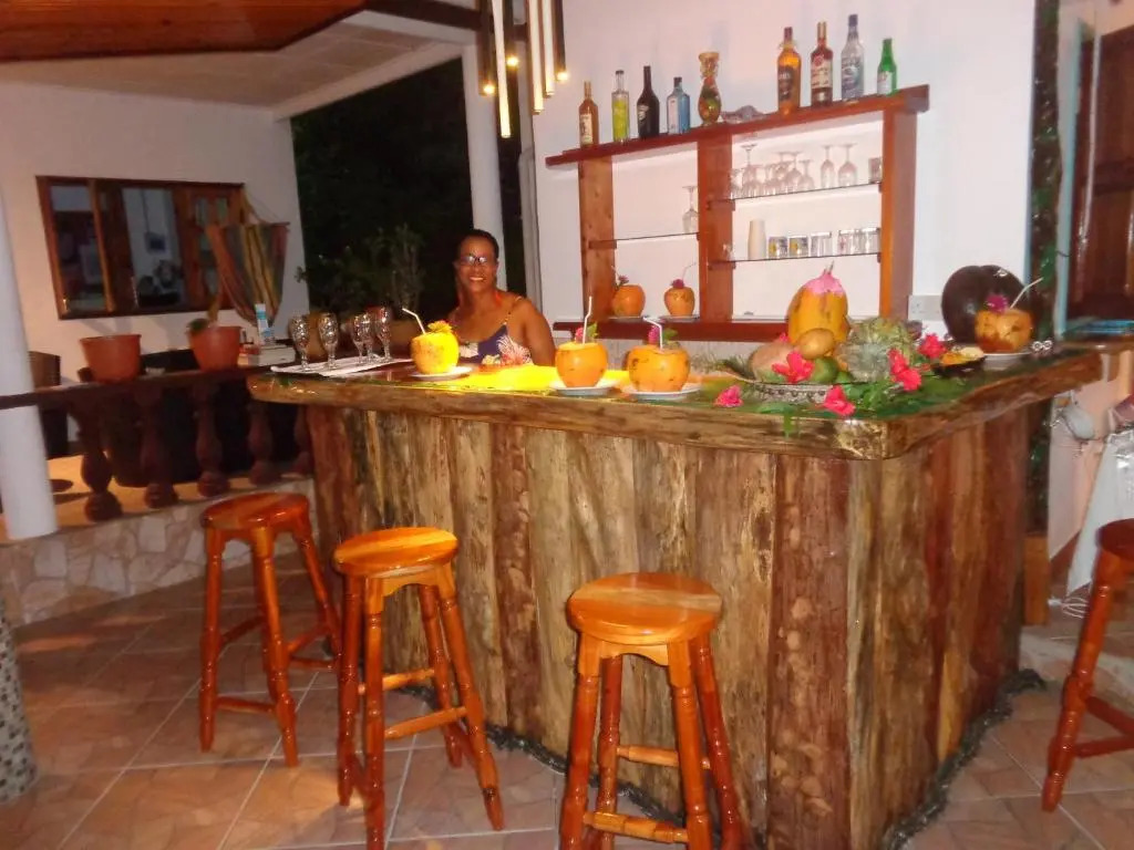 Tannette Villa