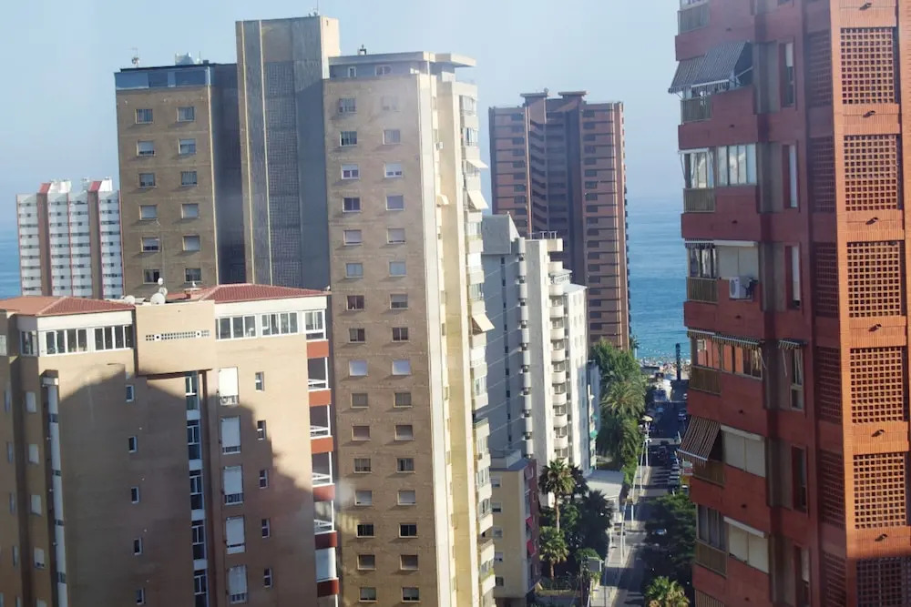Gemelos V  Alquilevante