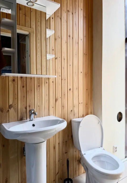 Angara Transit Hostel