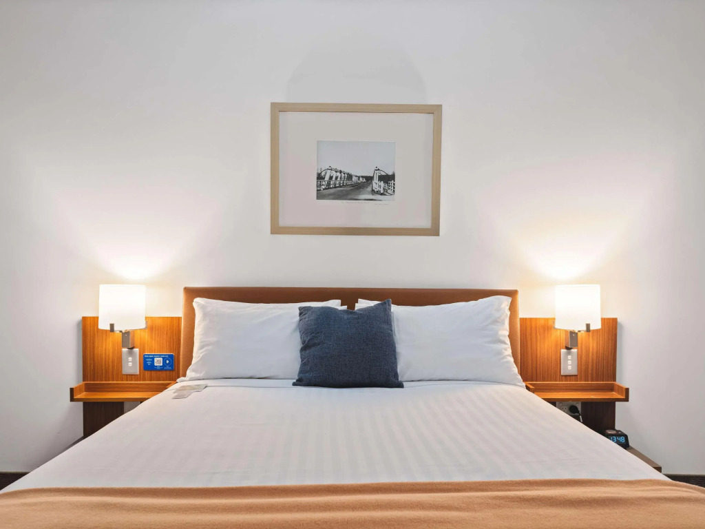 Novotel Canberra