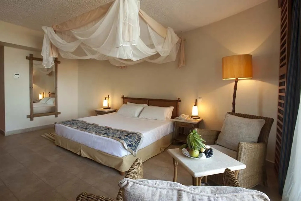 Ledger Plaza Bahari Beach Hotel