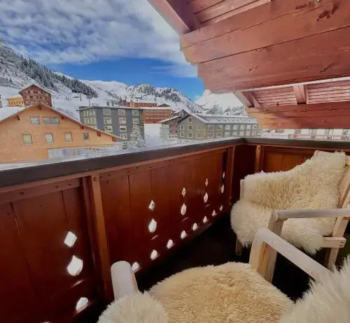 Haus Wallis by stayFritz - Ski-In Ski-Out Zimmer garni am Arlberg