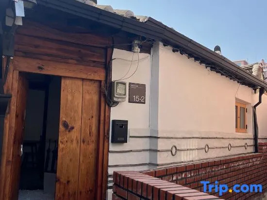 HausDa SuChon Private Yard Hanok 2BR 3BED SofaBed 8Table 5Guest