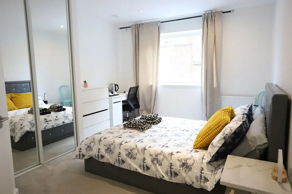 Luxury London Apartment With 5 Bedrooms
