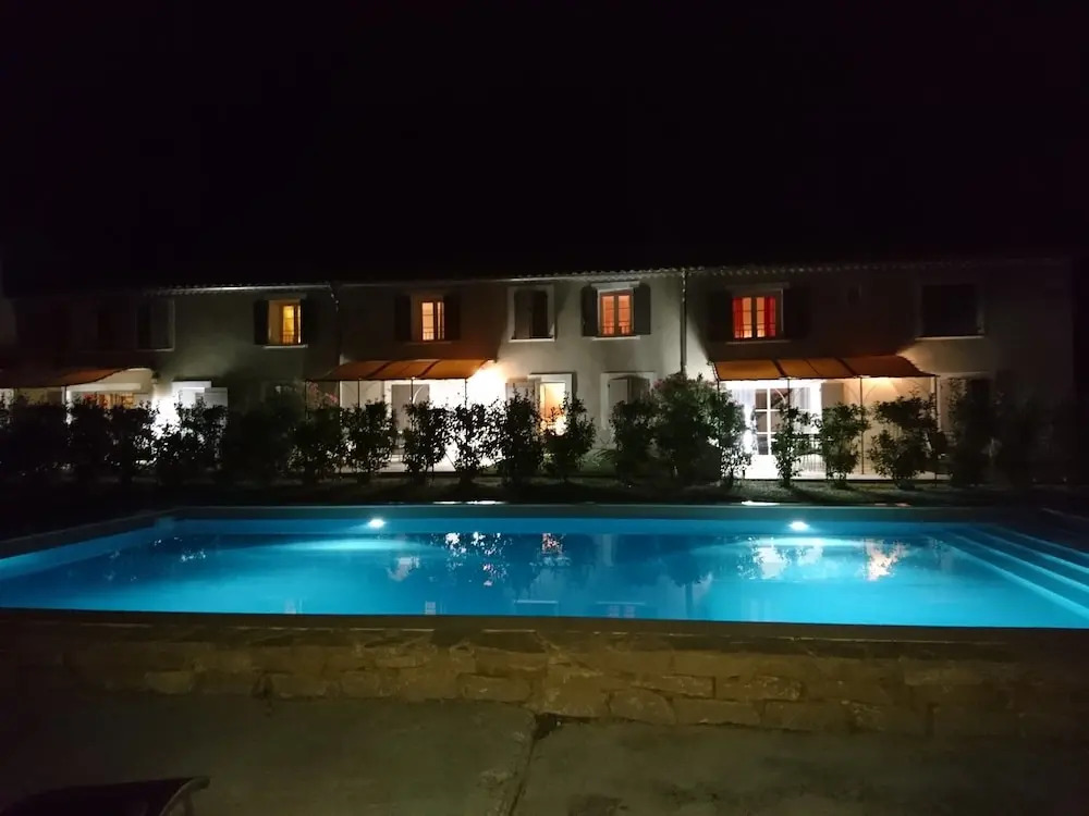 LES DEMEURES DE LA BEAUCLAIRE