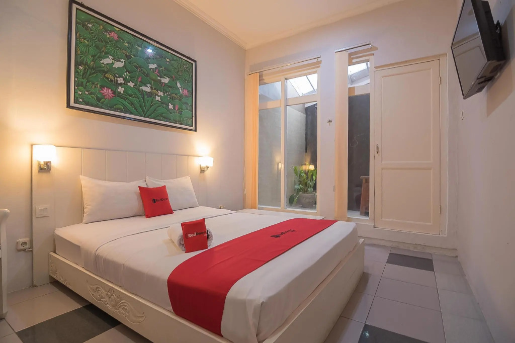 RedDoorz near Upi Sersan Bajuri Bandung