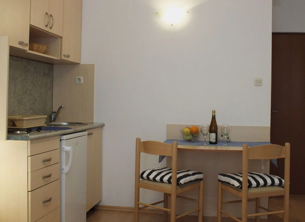 Lina - 30m From the Beach - SA6