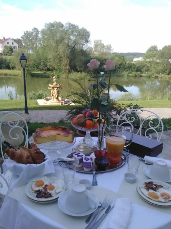 Domaine De Lardoisiere