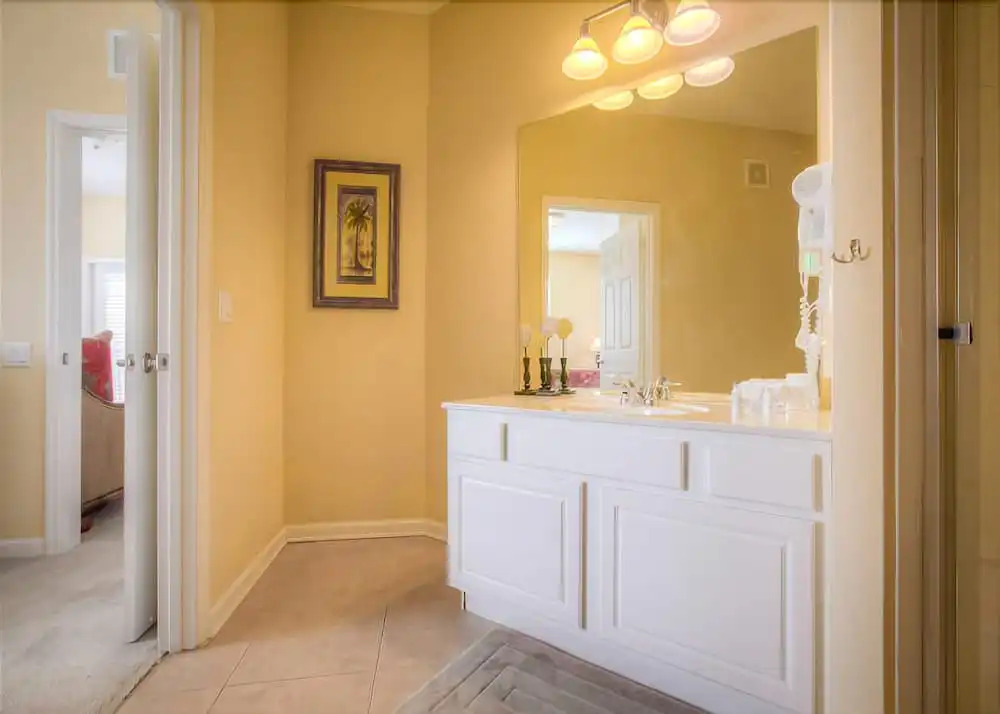 Majestic Holiday