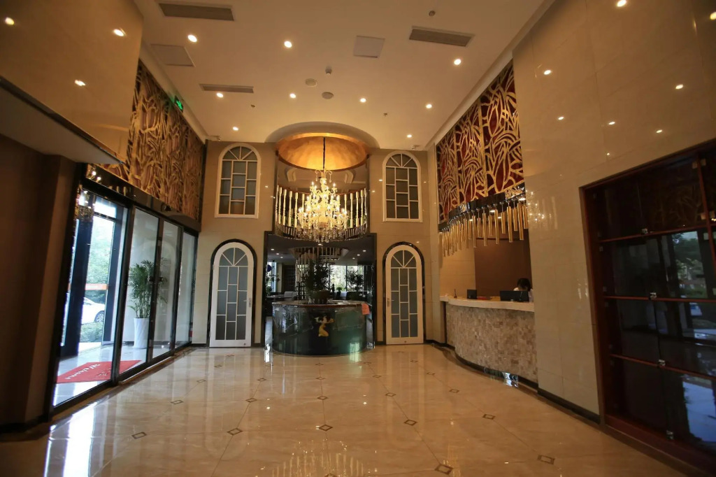 Zhencheng xinyi Hotel (Hengxing Technology College, Jiushui East Road, Qingdao)