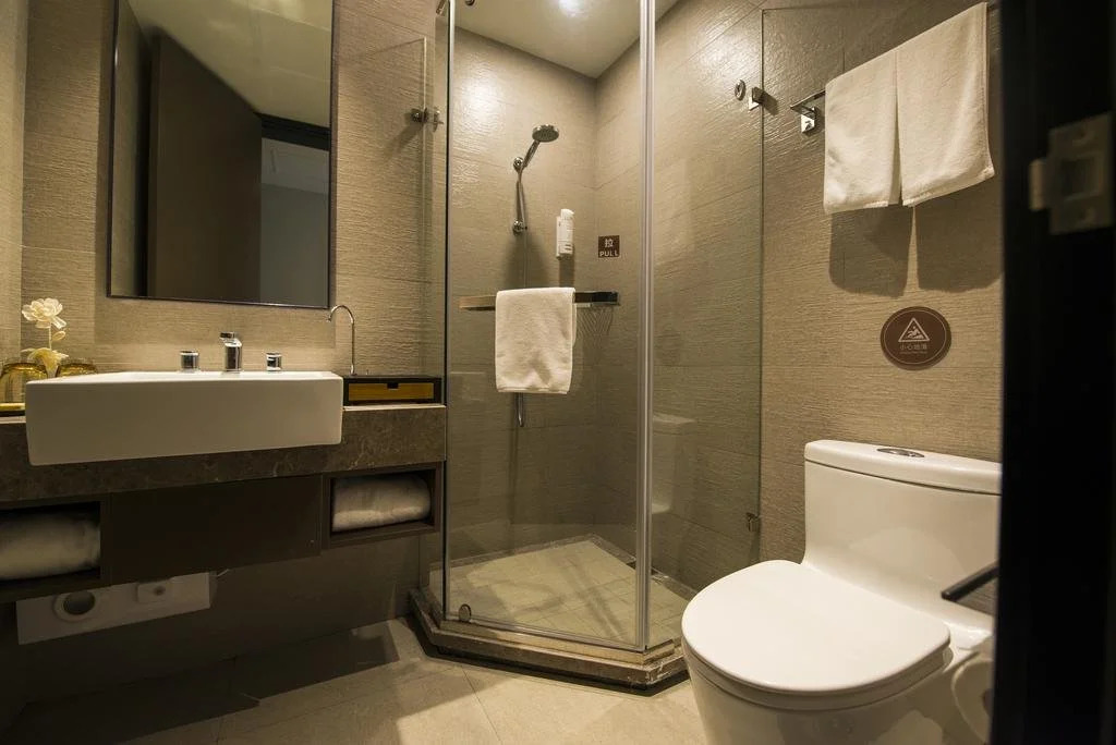 Home Inn Plus Shanghai Xintiandi Lujianbang Road Subway Station