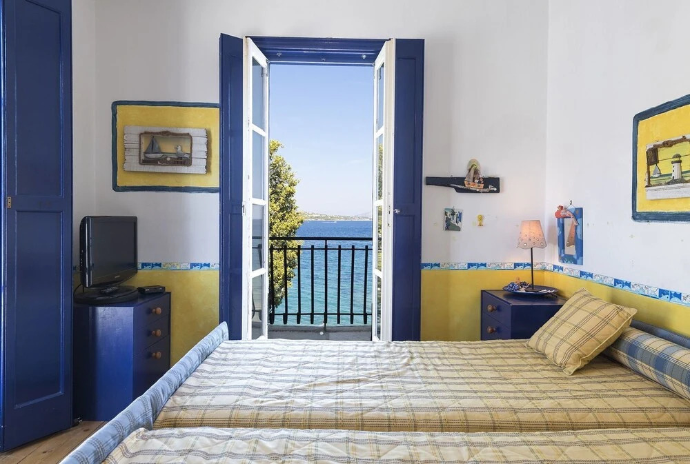 Beachfront Spetses Spectacular Fully Equipped Traditional Villa Families,groups