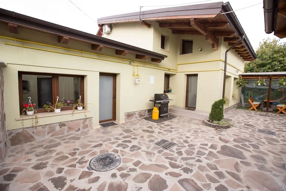 David's Private House