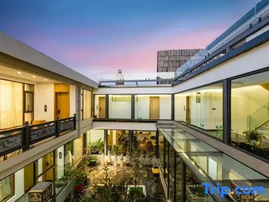 Fangtang Garden Leisurely Garden Oxygen Supply Light Luxury Hotel