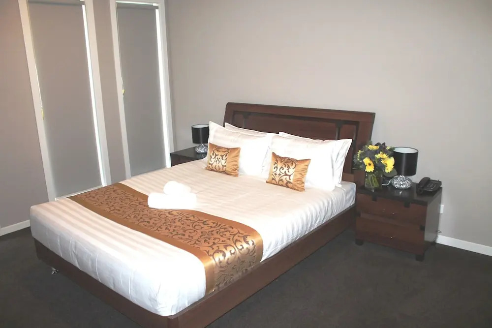 Atarhi Villas - Melbourne