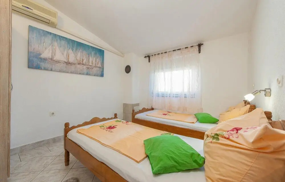 Amazing Apartment in Vir With 1 Bedrooms and Wifi