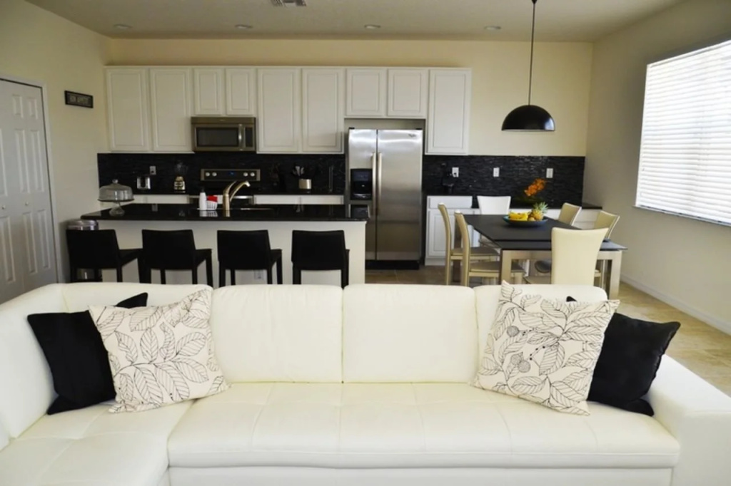 Bella Vida Resort by Home 2U Vacation