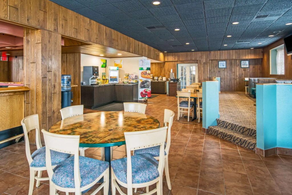 Quality Inn & Suites Virginia MN