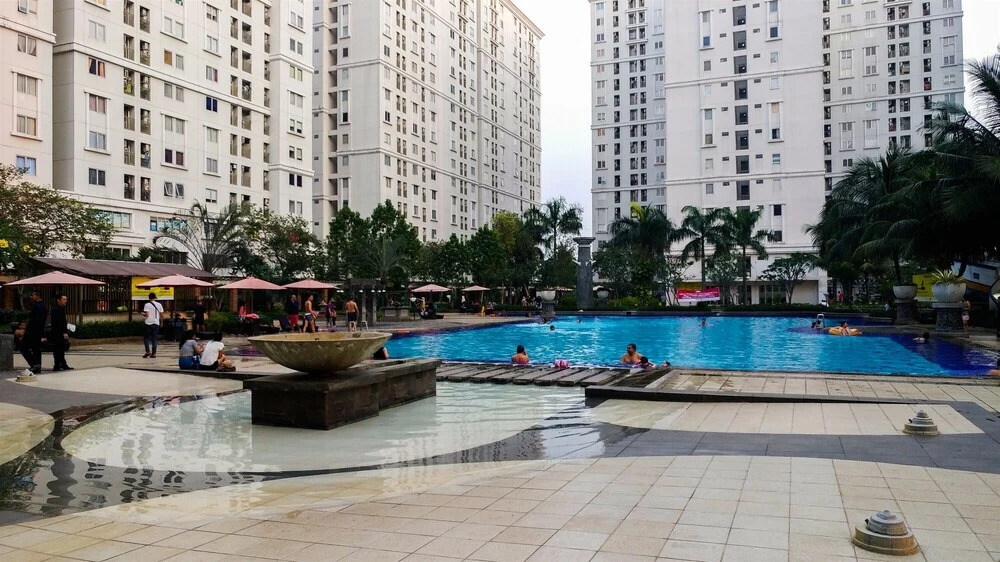 Futuristic Green Palace Kalibata City Apartment