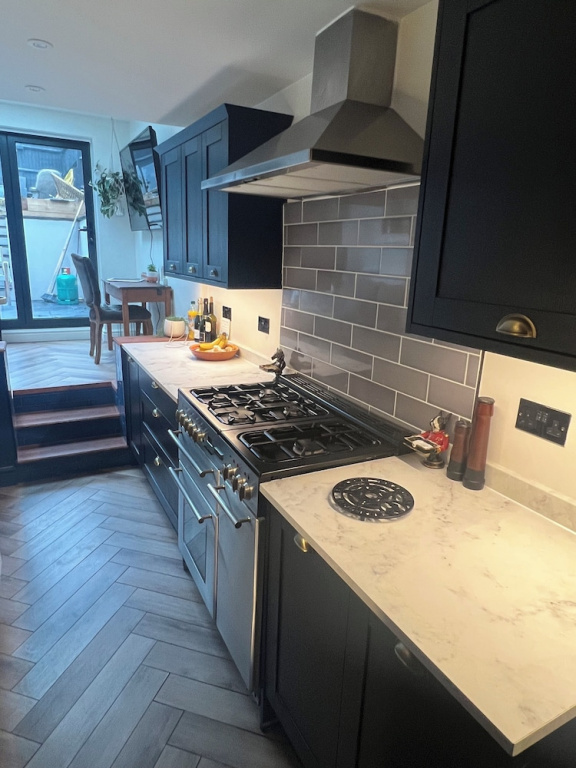 Spacious House in Guildford