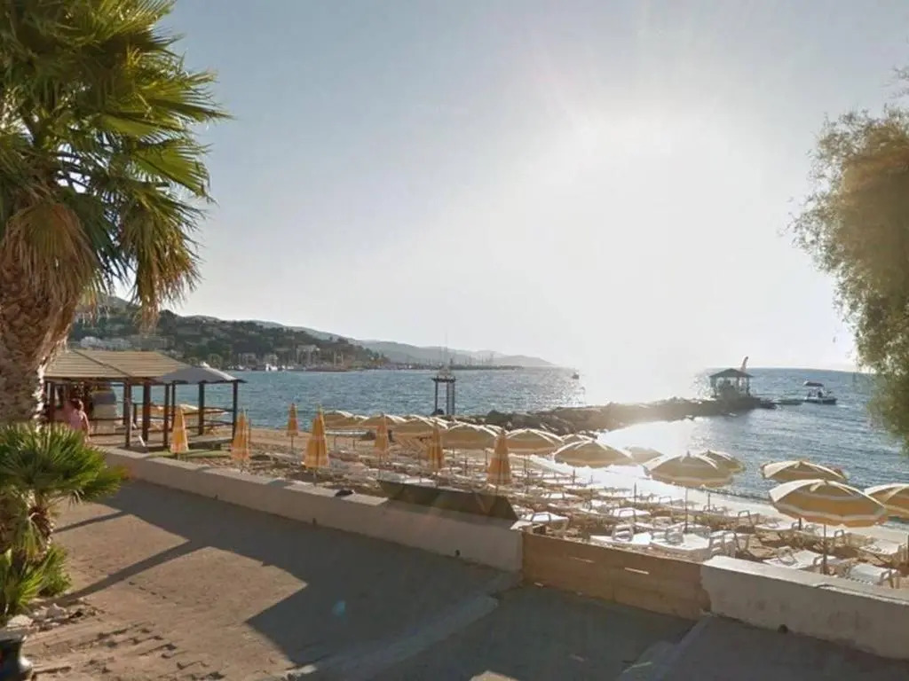 Appartement Le Lavandou, 1 pièce, 4 personnes - FR-1-251-367