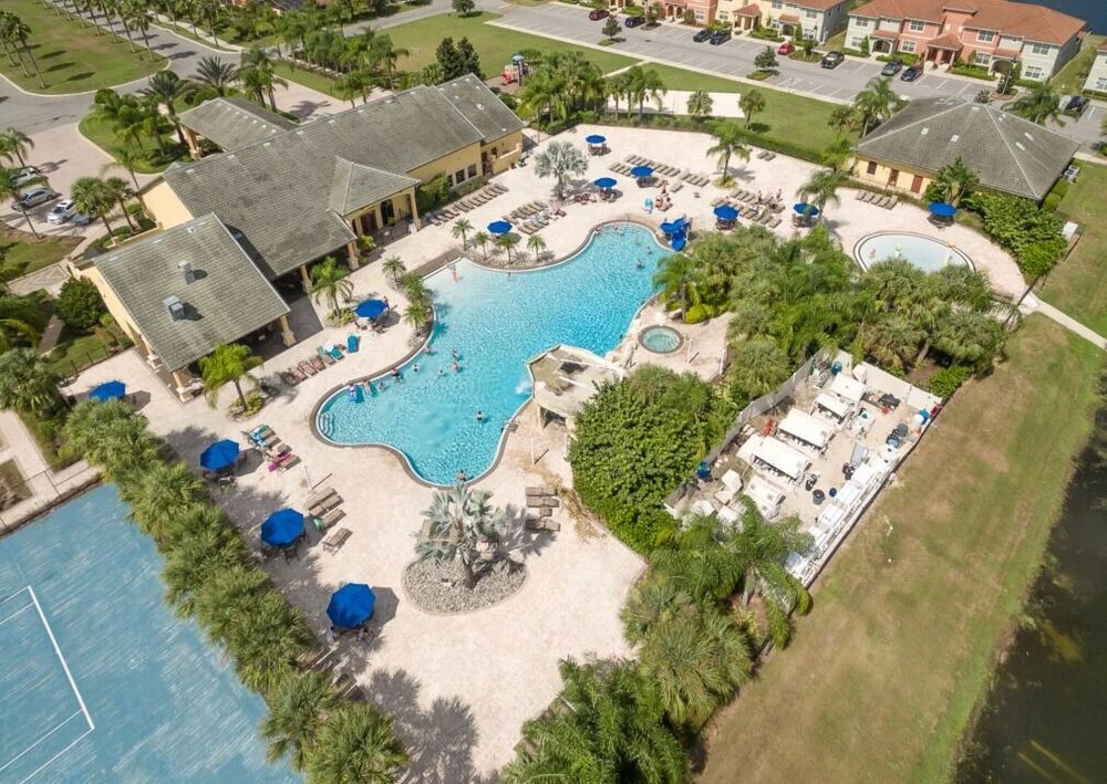 Private Pool, Paradise And Resort Living #807 4 Bedroom Townhouse