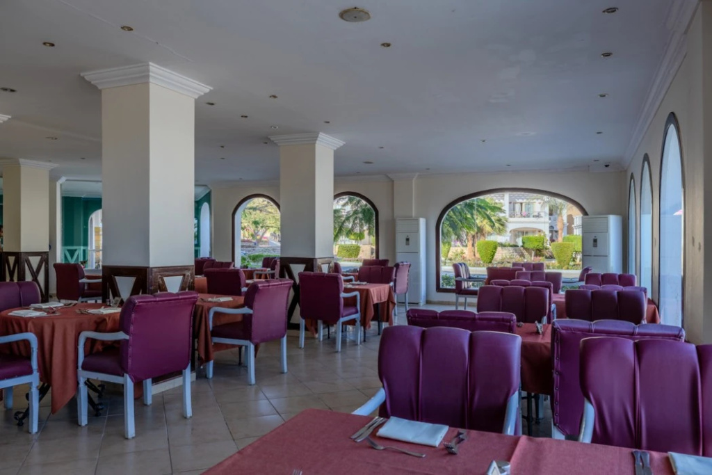 Continental Plaza Beach Resort (Ex. Inter Plaza Beach)