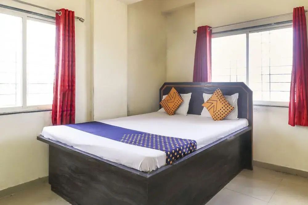 Hotel Royal Stone By OYO Rooms