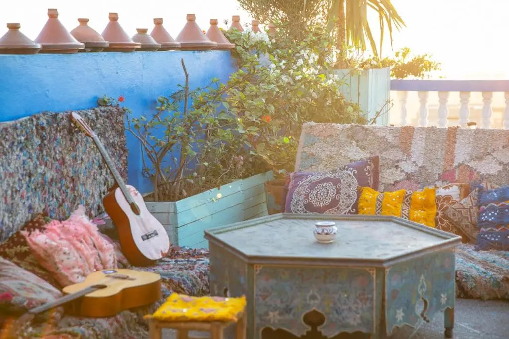 The Lunar Surf House