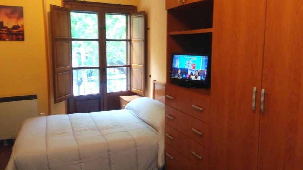 Studio in Salamanca, With Wonderful City View, Balcony and Wifi
