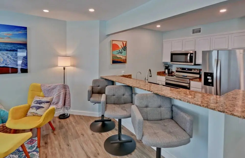 Gulfpoint 3209 3 Bedroom Condo by RedAwning