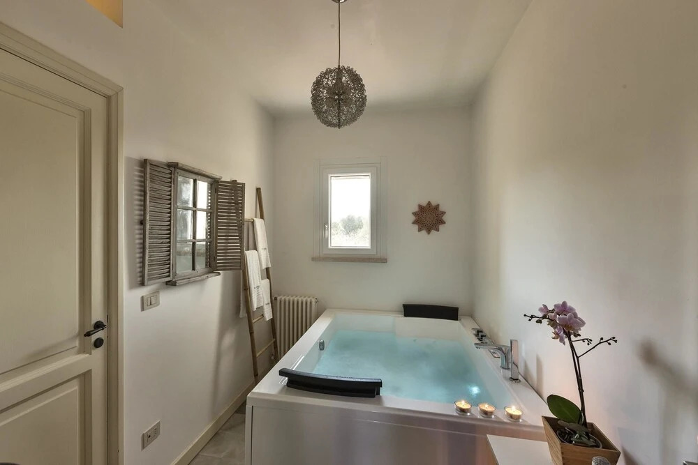 Villa With 5 Bedrooms in Ostuni, With Private Pool, Furnished Garden a