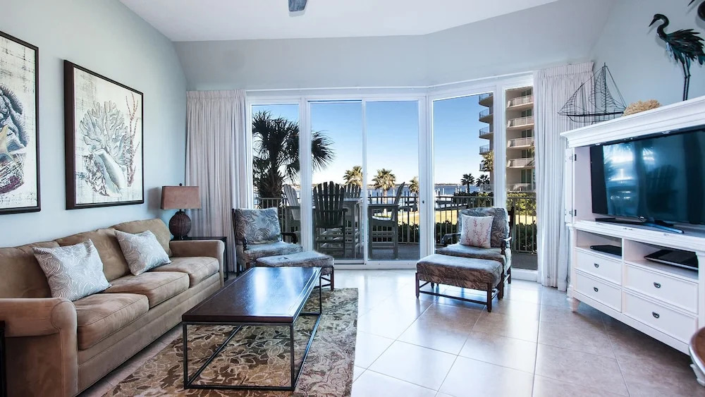 Waterfront Condo With Bay and Gulf Views - Unit Crb0108