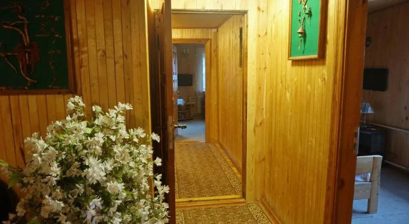Salako svečių namai