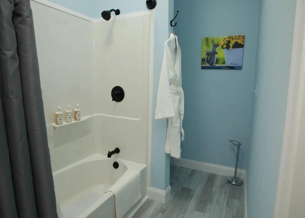 Pentagon Suites