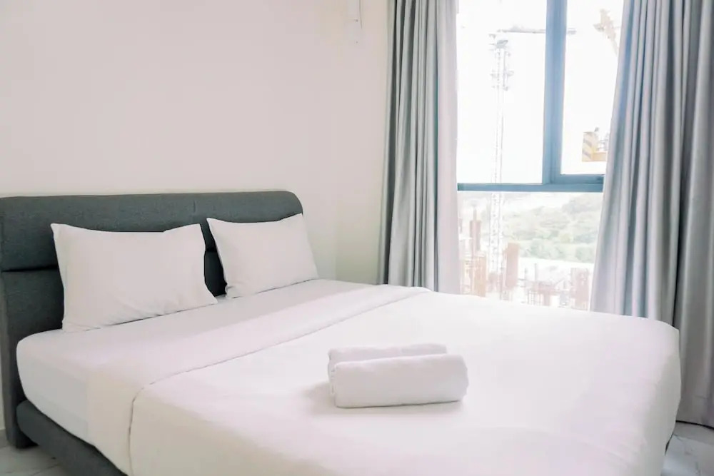 Warm And Simply Studio Room Sky House Alam Sutera Apartment