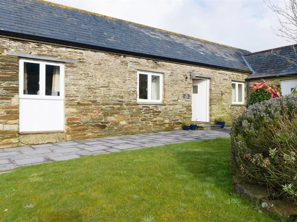Degembris Cottages
