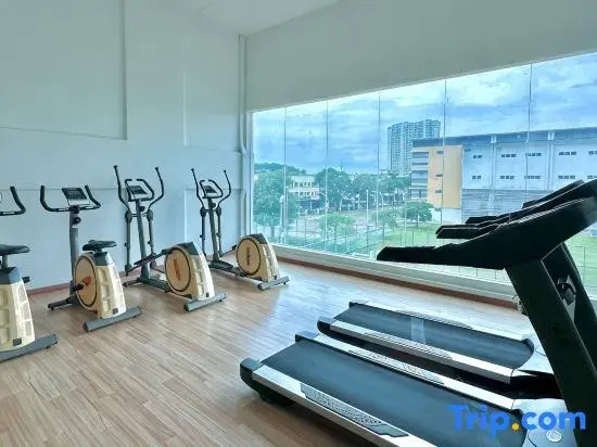 Mount austin#akademik suites#austin center