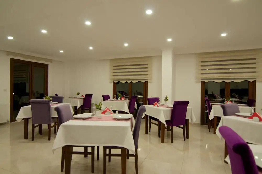 Defne Hotel