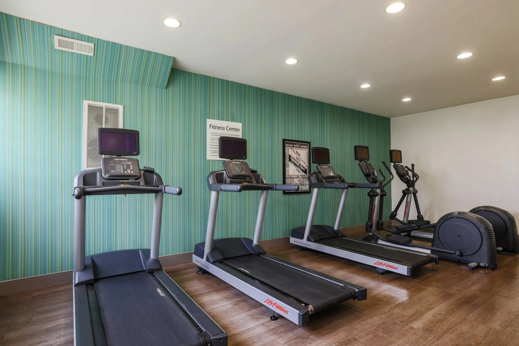 Holiday Inn Express Burlington by IHG