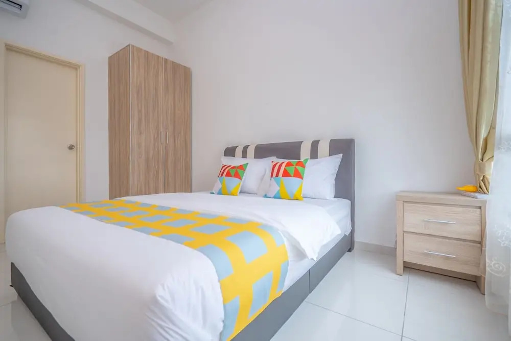 OYO Home 89458 Amazing 2br D'summit