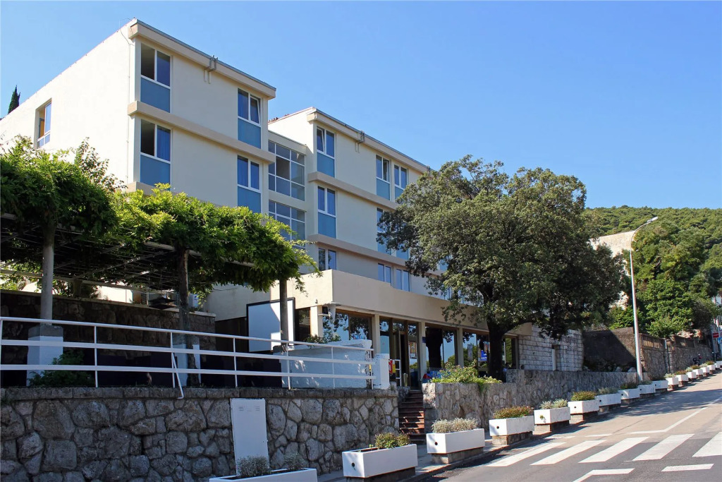 Annex Komodor - Dubrovnik
