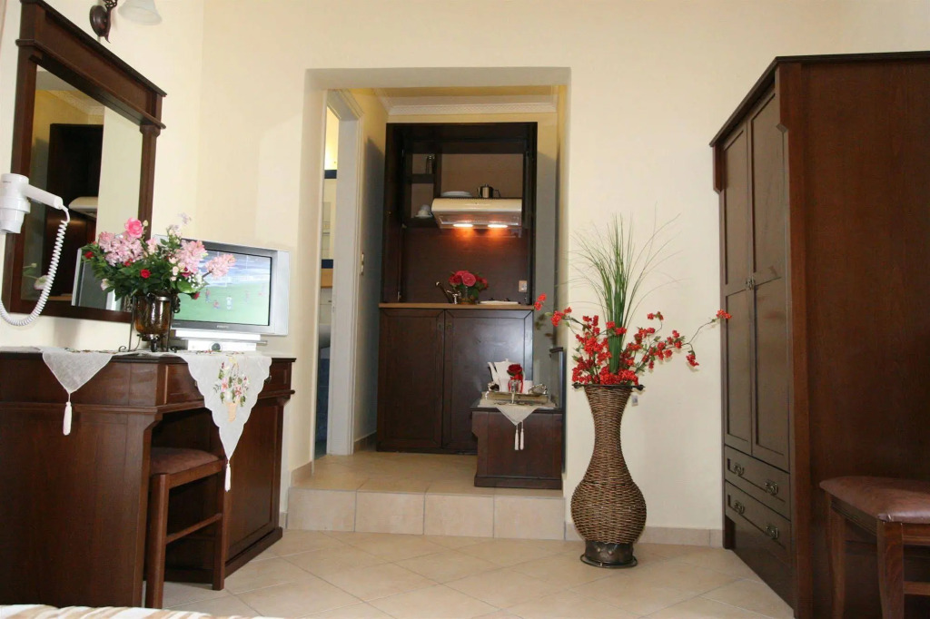Katerina Hotel