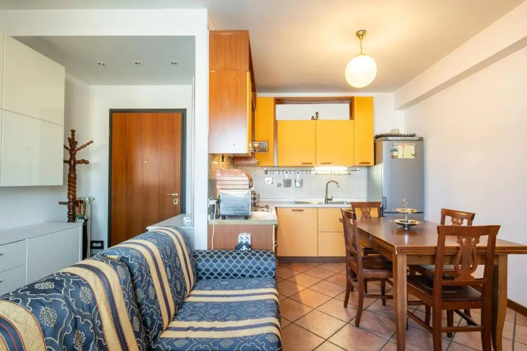 Suite a Prato con 2 Balconi