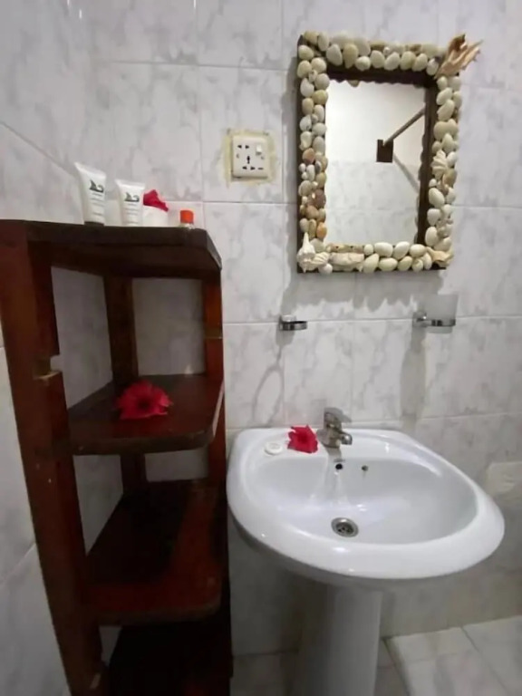 Unguja Ukuu Kaepwani