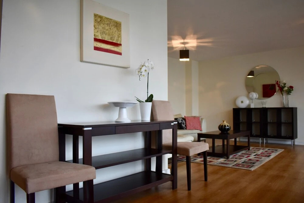 3 Bedroom Penthouse Near City Centre