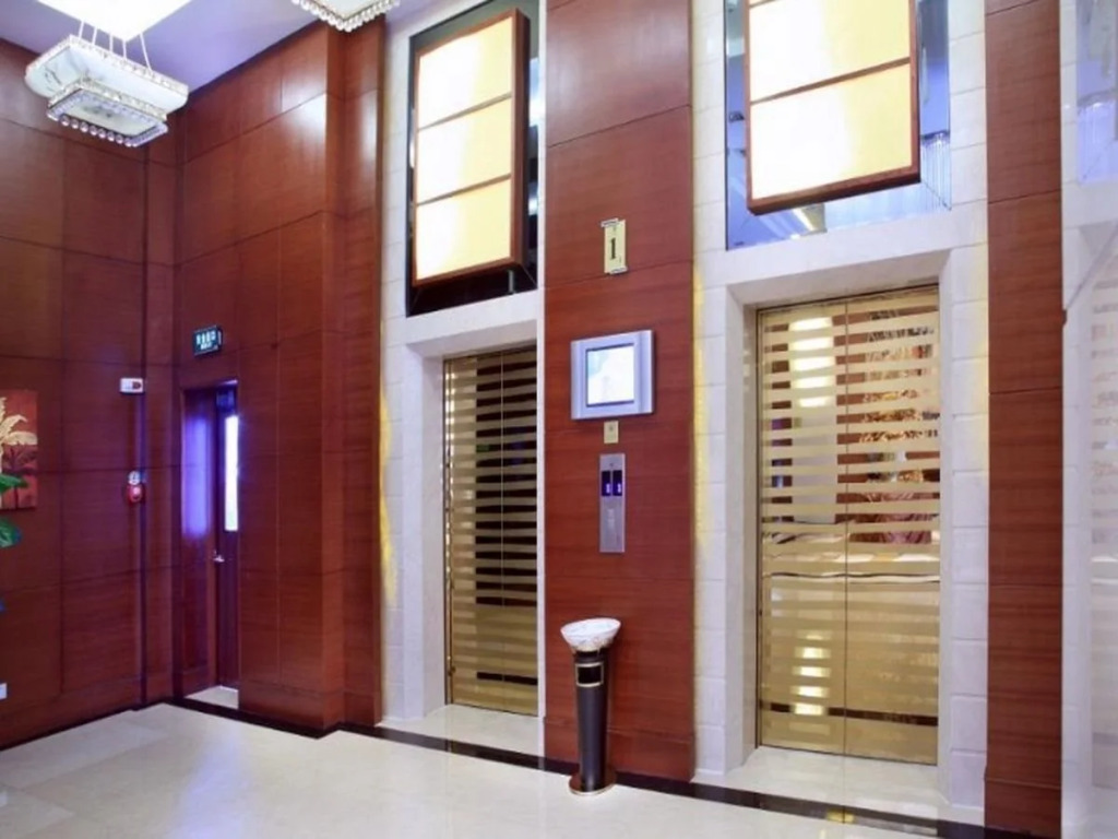 Rezen Hotel Fortune Jiaxing