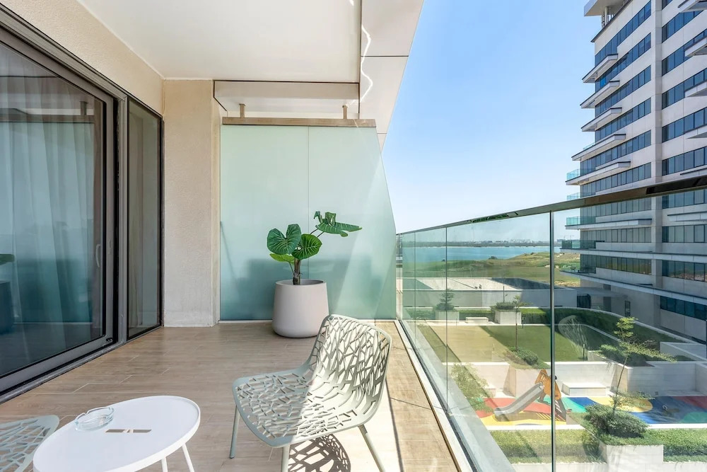 Silkhaus Mayan Lux 1BR Yas Island Beach Access